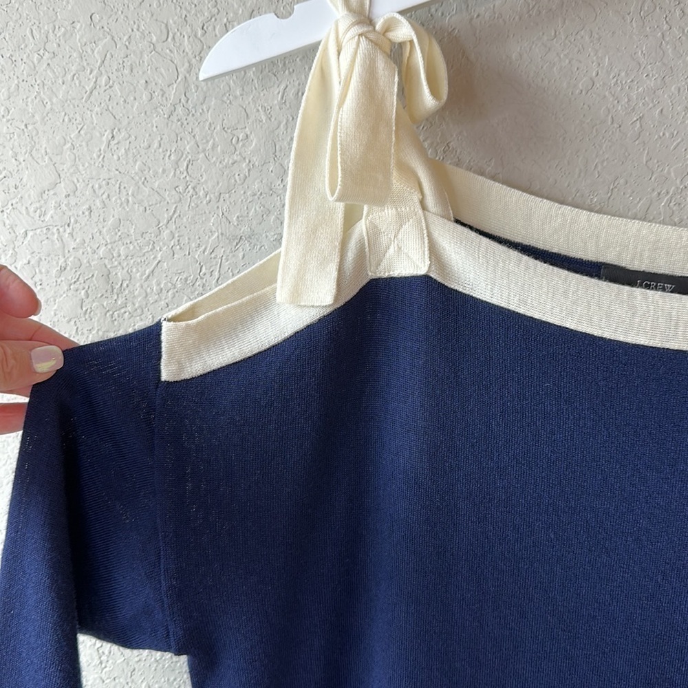 J.Crew Merino Wool‎ Tie Shoulder Sweater Size Small - Picture 3 of 11